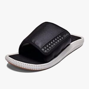OluKai Olele Olu Men's Black and White Slide Sandals. Size 12. Sleek, Modern.
